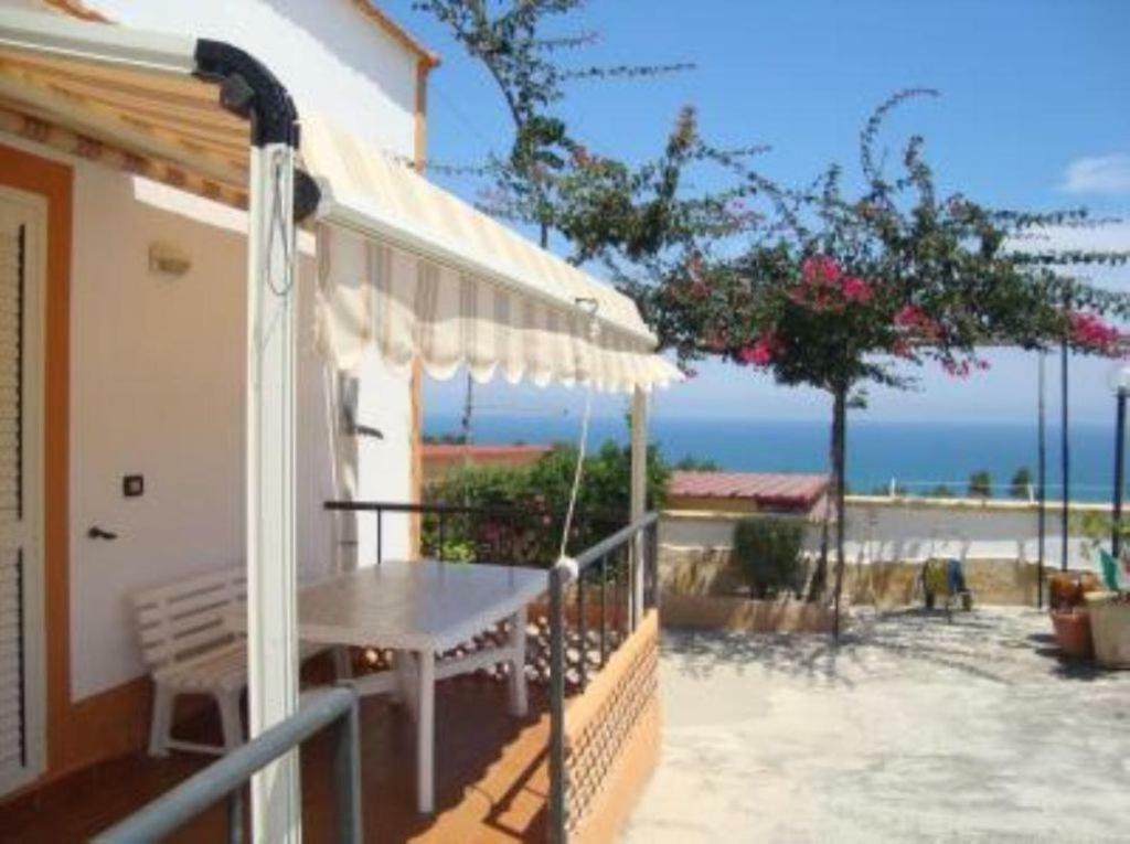 Villa Lucrezia Trilo Vieste Esterno foto